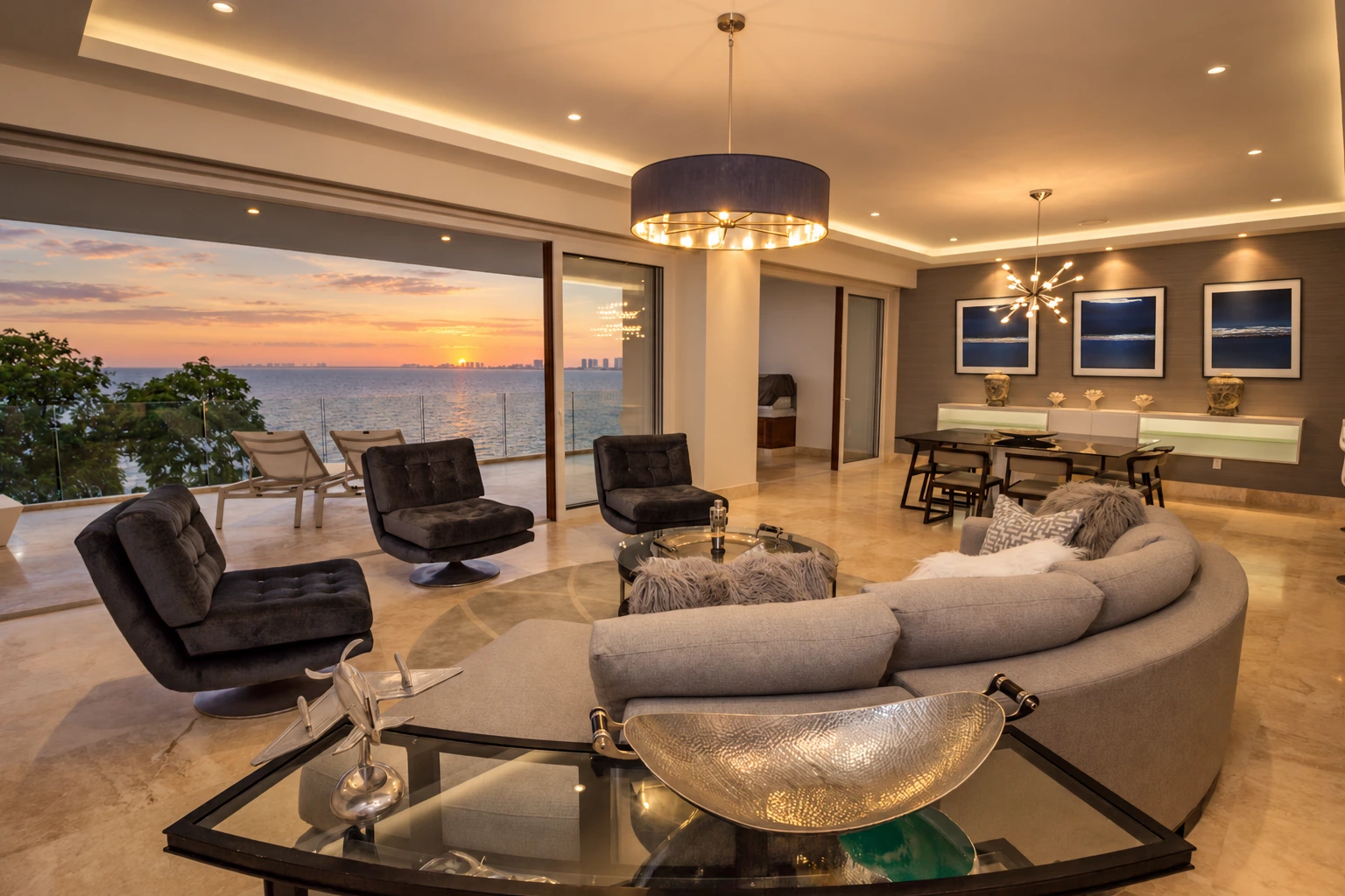 Living room toward the ocean